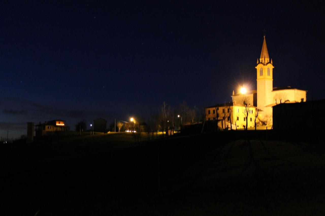 Locanda Del Sole Montese Exteriör bild