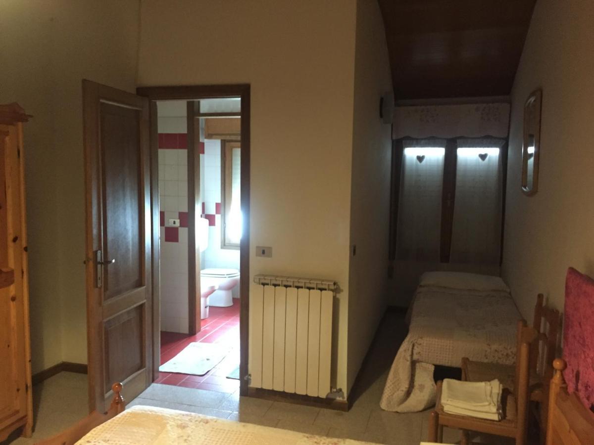 Locanda Del Sole Montese Exteriör bild